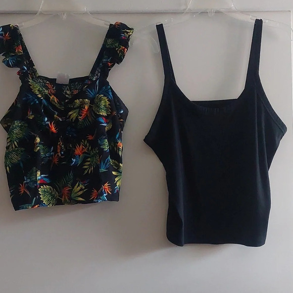 Women's 2pc Tank top bundle 2X black/ Multicolored Summer Cropped Casual - Picture 1 of 11